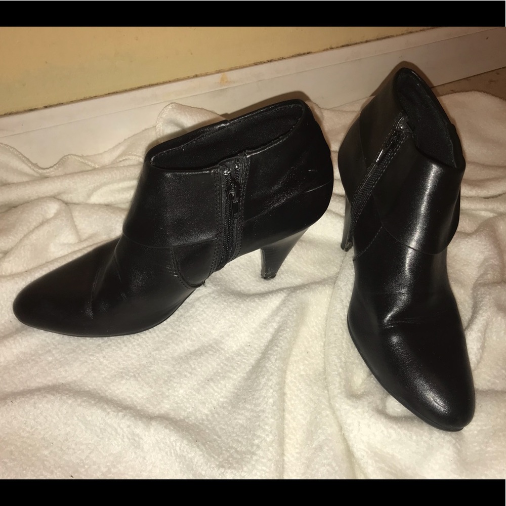 Women’s booties